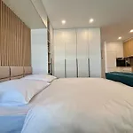 No 208 Lebada Apartment