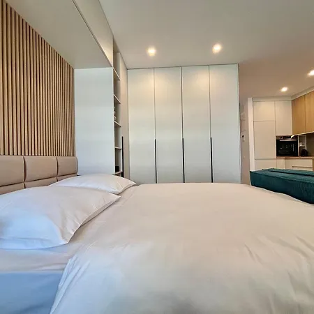 No 208 Lebada Appartamento